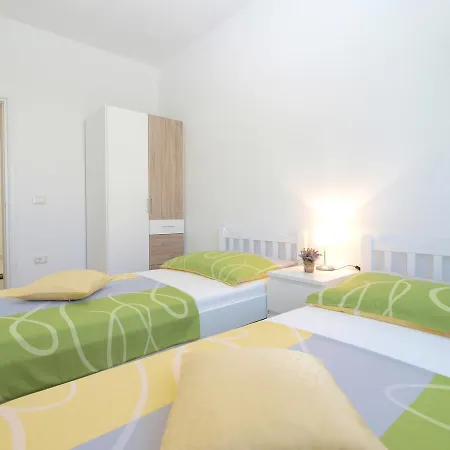 Lejla 1617 Apartmán Galižana