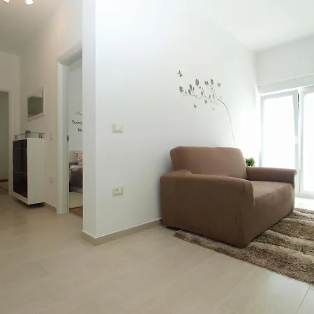 Lejla 1617 Apartmán Galižana
