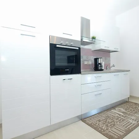 Lejla 1617 Apartmán Galižana