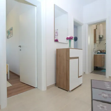 Apartmán Lejla 1617 Galižana
